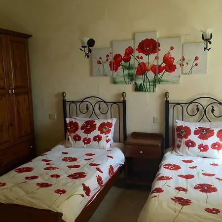 Ellie Boo Bed & Breakfast