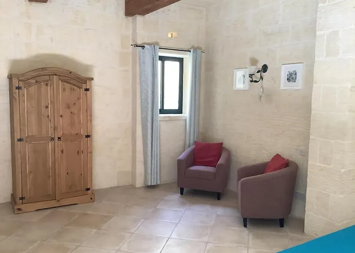 Ellie Boo 4* Victoria