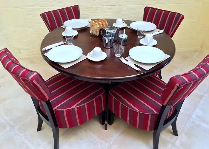 Ellie Boo 4* Victoria